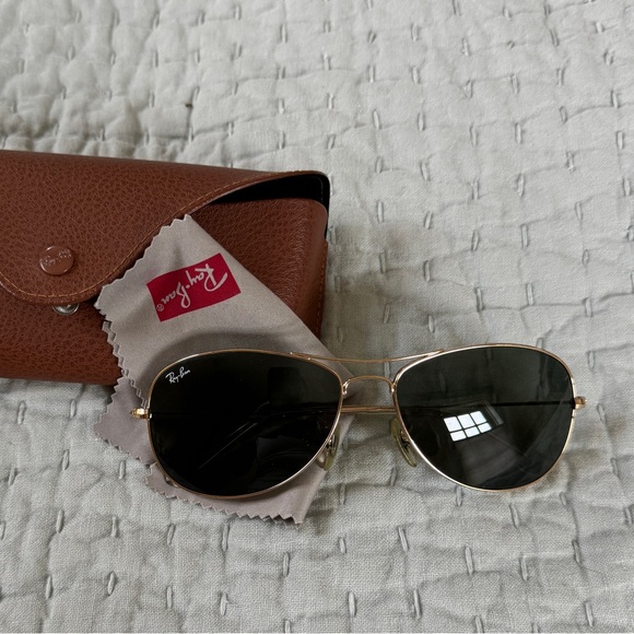 Ray Ban Cockpit Aviator Unisex Sunglasses RB 3362 001 59-14 frame polished gold - Picture 2 of 2